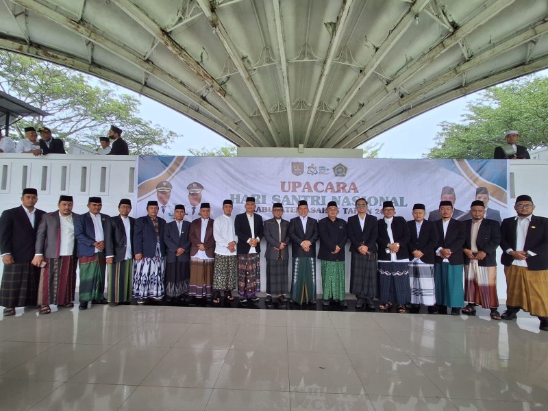 Kobarkan Semangat Santri untuk Negeri, Ka.KUA Sei Kepayang Hadiri Upacara Hari Santri Nasional 2026 di Asahan